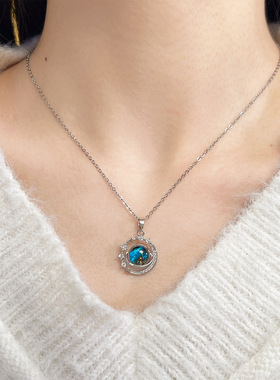 圆形吊坠星空土星古法工艺钛钢项链蓝色浩瀚宇宙挂件星球锁骨链女