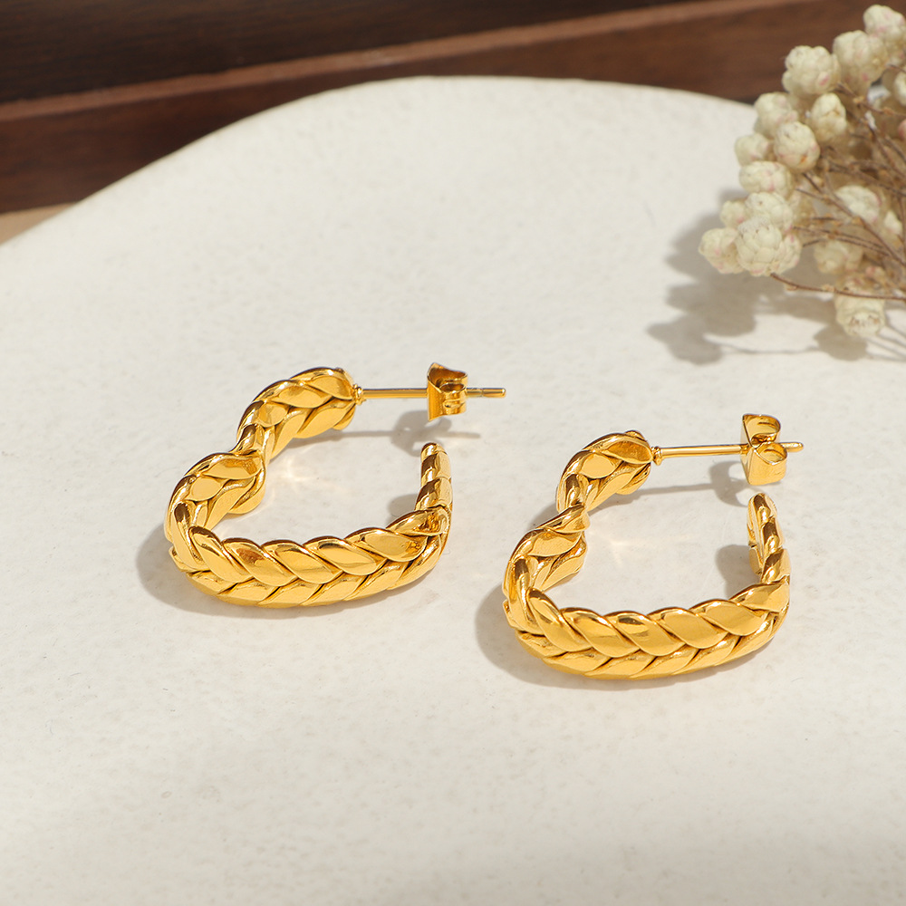 欧美风心形麻花耳钉22