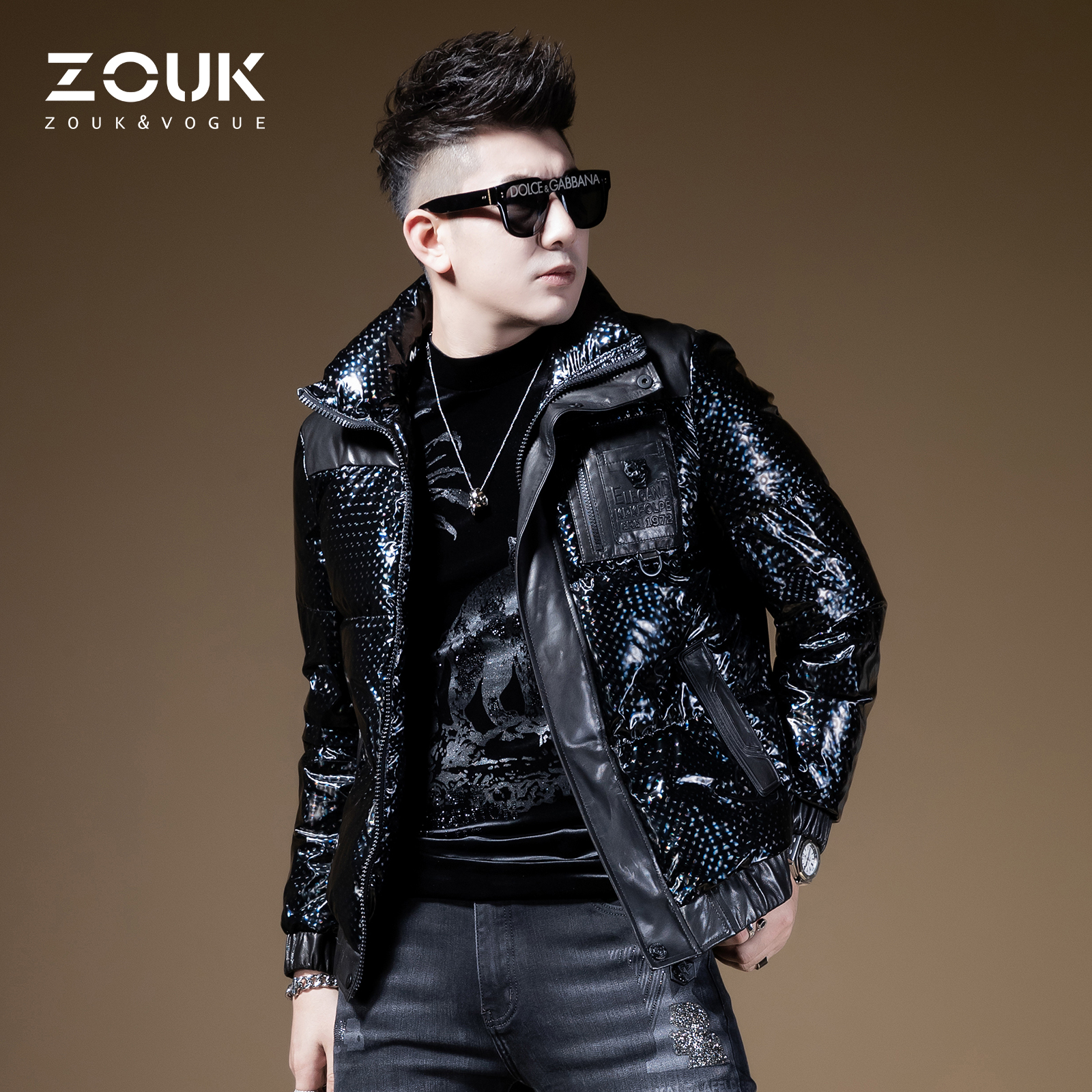 zouk镭射亮面潮牌羽绒服短款