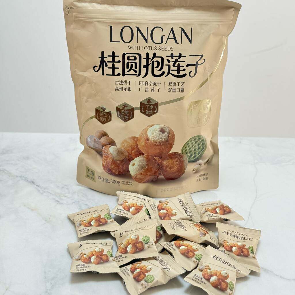 正品代购LONGAN桂圆抱莲子非油炸混合水果干蜜饯小零食袋装