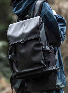 法国Mlcanl Kons双肩包男生户外轻便背包初高中生大学生书包旅行