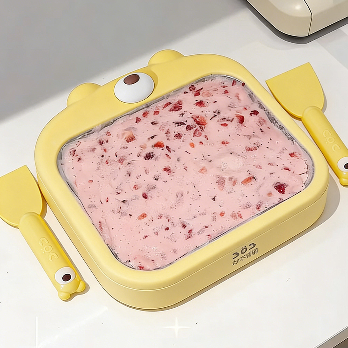 儿童专用炒酸奶机家用小型免插电食品级炒冰机自制小熊diy高颜值