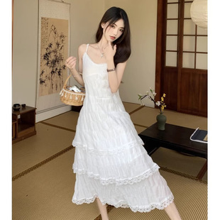 茶歇法式 海边度假风蕾丝拼接吊带连衣裙夏季 收腰长裙子仙女蛋糕裙