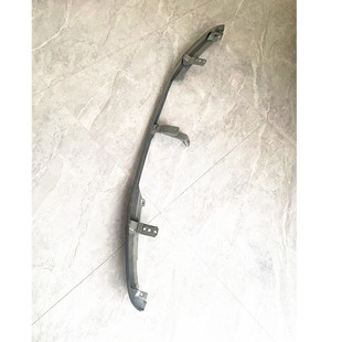 郑州皮卡D22 NP300锐骐皮卡P27中网下饰条大灯下支架前杠上饰条