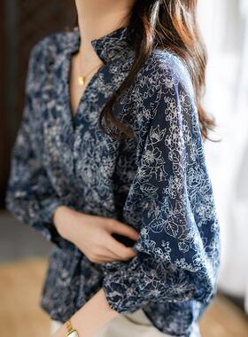 正品哥家新2026春夏季复古优雅蓝色印花衬衫七分灯笼袖上衣小衫