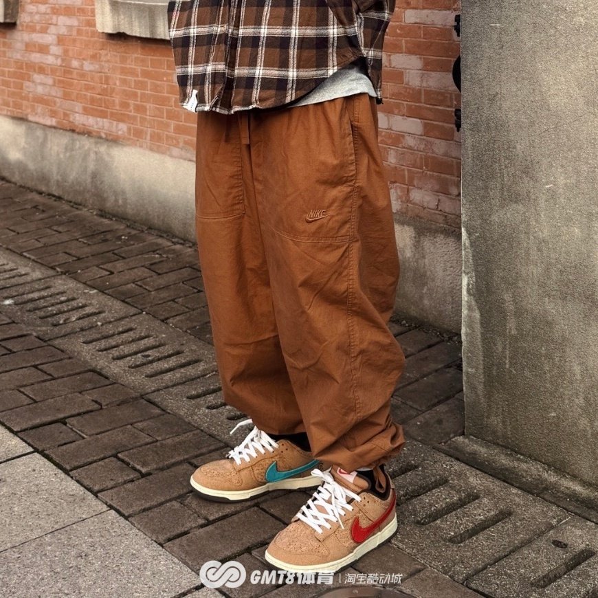 GMT8 耐克Club 男子宽松工装裤 Nike运动休闲直筒男裤 FN3097-281,运动服/休闲服装,运动长裤,淘宝优惠券,粉丝福利购,淘宝优惠卷