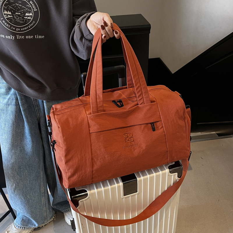 大容量旅行包男女健身包干湿分离