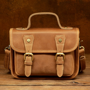 2026春季 高级感真皮剑桥包通勤小方包头层牛皮斜挎包休闲邮差包