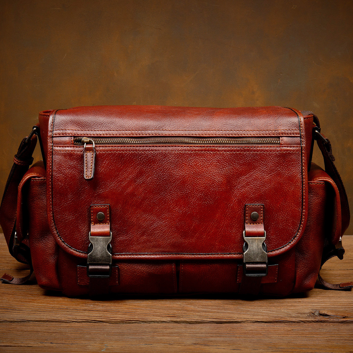 慢时光复古潮手工真皮单肩包横款男包休闲头层植鞣牛皮斜挎包通勤