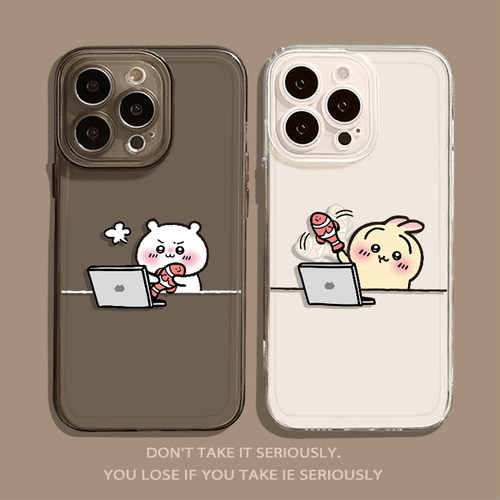 乌萨奇摸鱼透明透黑手机壳