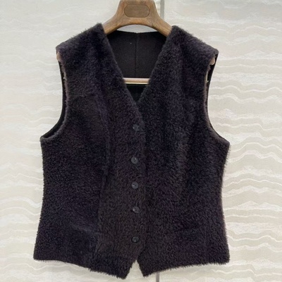 西班牙拉贡V领皮毛一体马甲