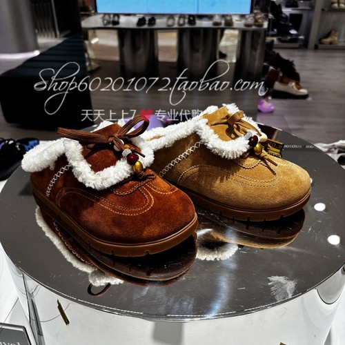 思加图2025冬季女鞋雪绒绒勃肯鞋