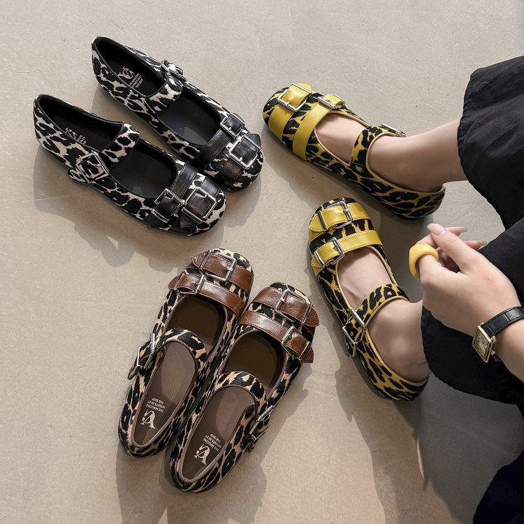 SIX MADDEN202春款女鞋豹纹平底浅口一字瓢鞋玛丽珍鞋单鞋 SMD359,女鞋,玛丽珍鞋,淘宝优惠券,粉丝福利购,淘宝优惠卷