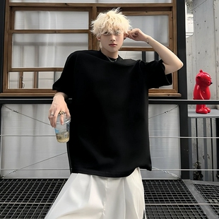 T恤 高级感潮牌痞帅宽松小领口半袖 cleanfit纯黑色垫肩短袖 男夏季