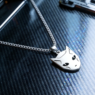 JOJO吉良吉影杀手皇后动漫周边钛钢项链吊坠挂件嘻哈潮流挂饰礼物