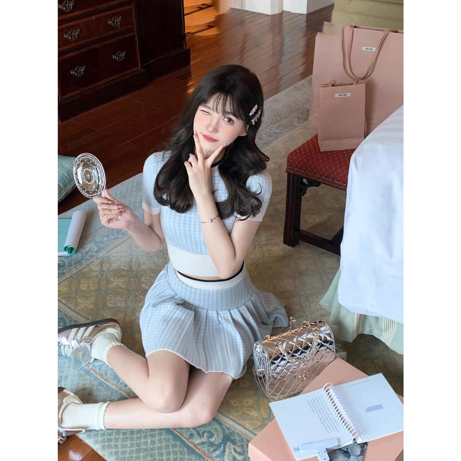 Bluekiss 蓝白色羊毛千休闲运动套装
