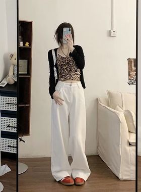 今年流行时尚炸街高腰显瘦直筒百搭白色辣妹复古修身牛仔阔腿裤女