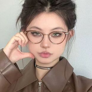时尚猫眼框防蓝光镜女冷茶色素颜神器显脸瘦超轻护眼镜框