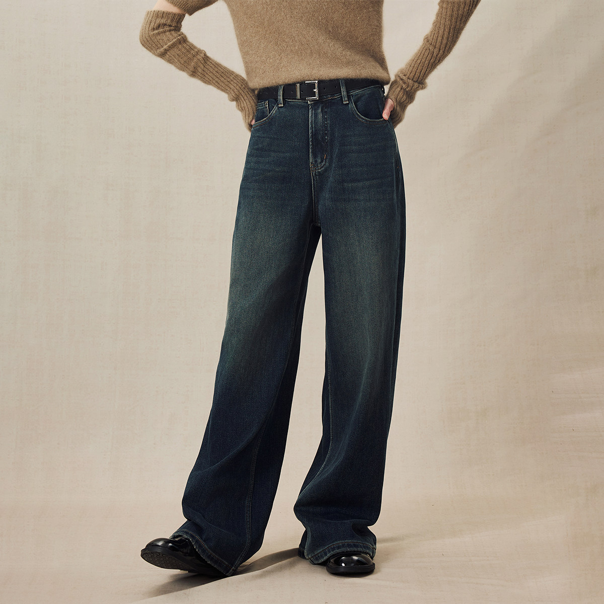 CLMX 复古水洗棉微弹雪绒丹宁面料 经典百搭时髦感阔腿牛仔裤