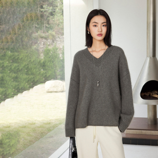 CLMX 蓬松亲肤柔绒感羊毛混纺纱线针织衫加厚经典V领长袖套头毛衣