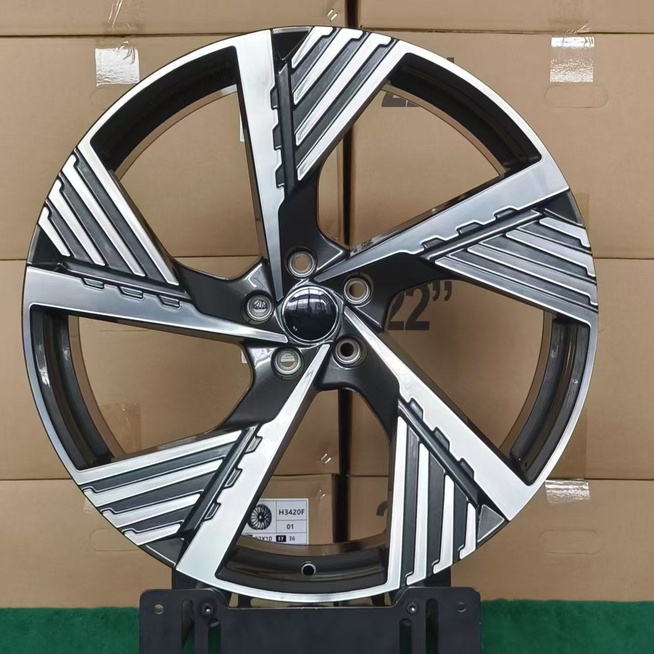 22寸适用于 奥迪Q8 e-tron-2024款/改款改装汽车轮毂铝合金轮圈
