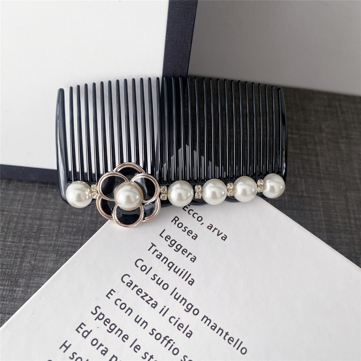 韩国进口高档茶花珍珠倒插梳发夹