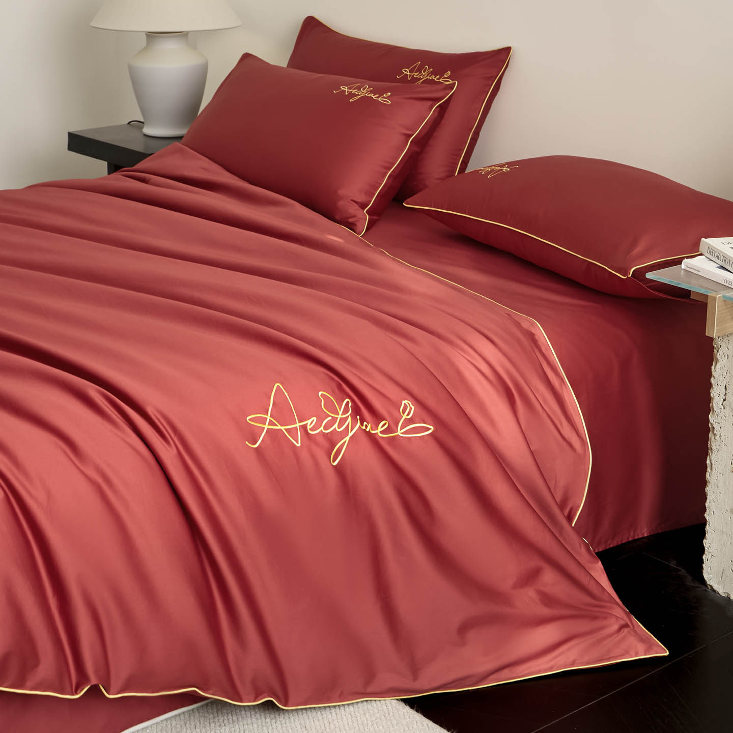 高级感简约刺绣结婚四件套红色婚庆床单被套纯棉新婚陪嫁床上用品,床上用品,婚庆床品套件,淘宝优惠券,粉丝福利购,淘宝优惠卷