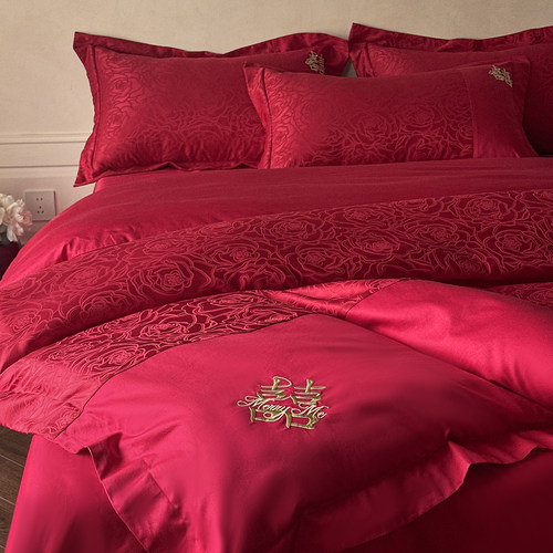 不掉色不起球玫瑰提花婚庆四件套