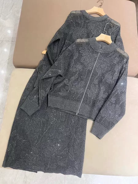 Товары от 戎米羊绒