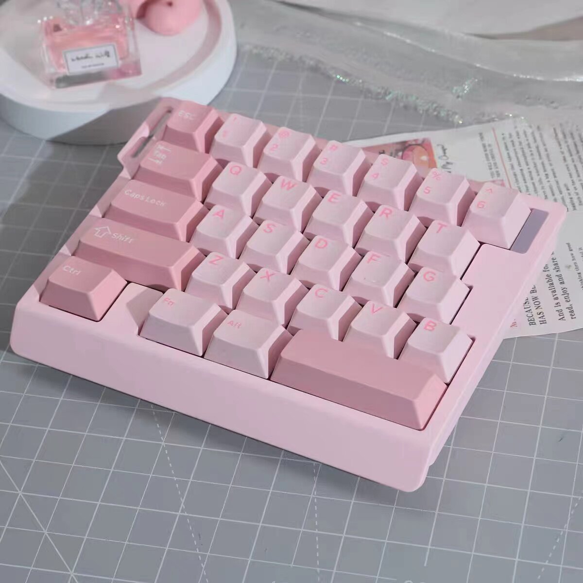 三模 ZUOYA蓝牙单手磁轴键盘2.4G磁轴键盘无线单手游戏打瓦三角洲