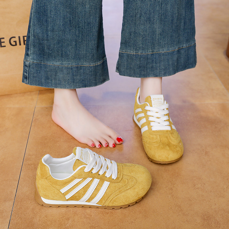 爆款黄色德训鞋女2026春季新款平底休闲运动鞋不累脚轻便阿甘鞋子,女鞋,德训鞋,淘宝优惠券,粉丝福利购,淘宝优惠卷