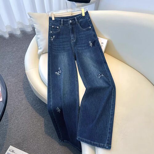 蝴蝶刺绣高腰显瘦直筒牛仔裤女