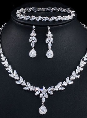 项链首饰雅特锆石婚纱锁骨水晶女