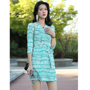 现货速发-高端新品FX DVF欧美几何V领韩版高腰显瘦小清新连衣裙女