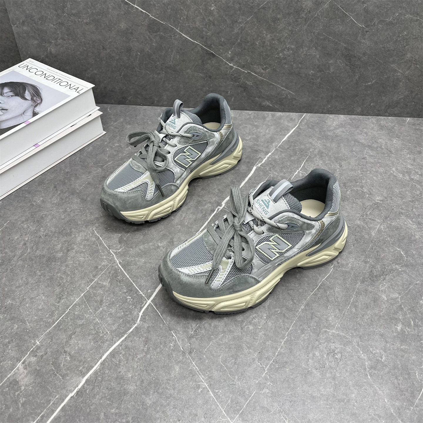 真皮复古老爹鞋女2026年春季新款百搭透气网面厚底防滑休闲运动鞋