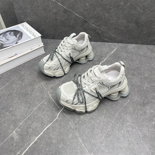 透气网面小众设计感休闲运动鞋 新款 女2026春季 真皮厚底绑带老爹鞋