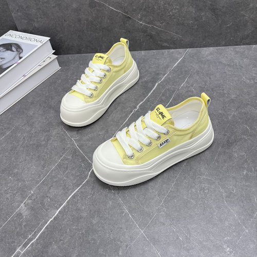 网面透气轻便厚底小白鞋女2026夏