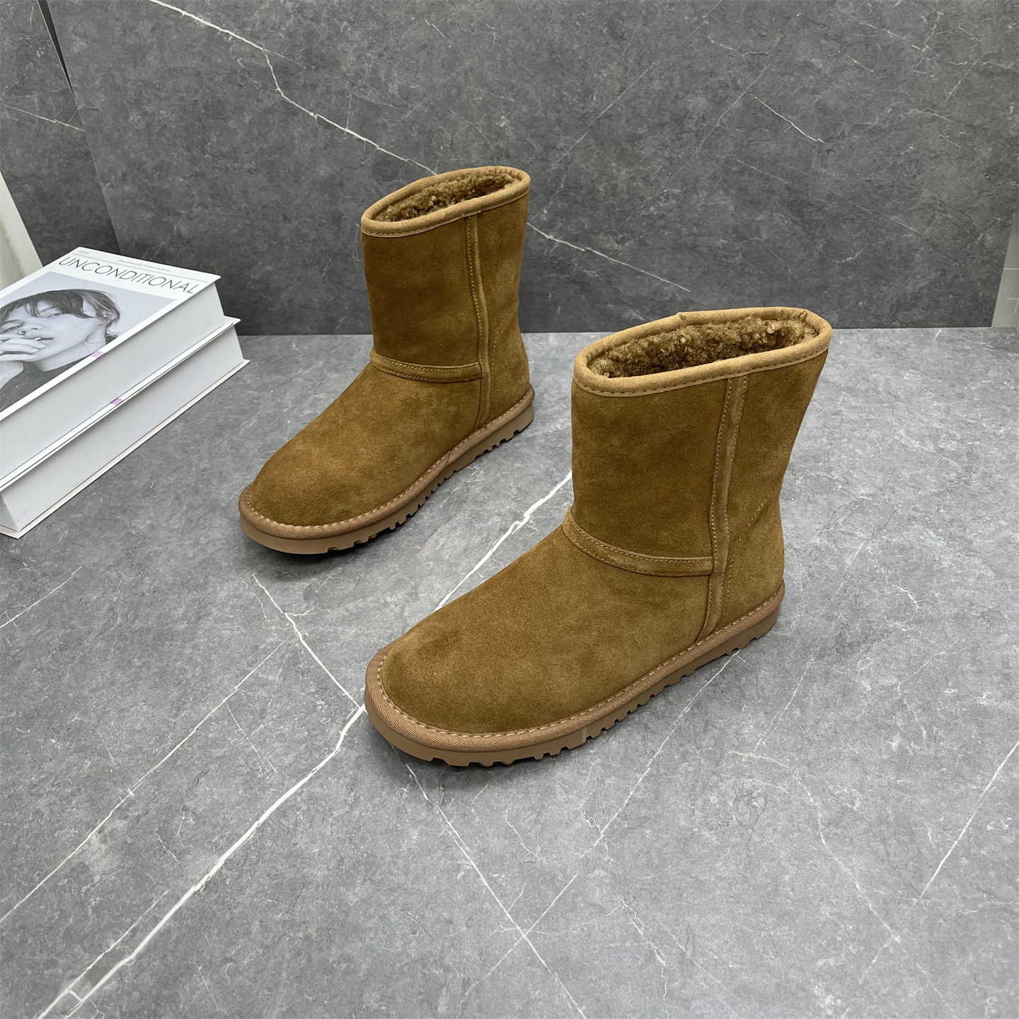 可卡依2025冬季新款羊毛雪地靴