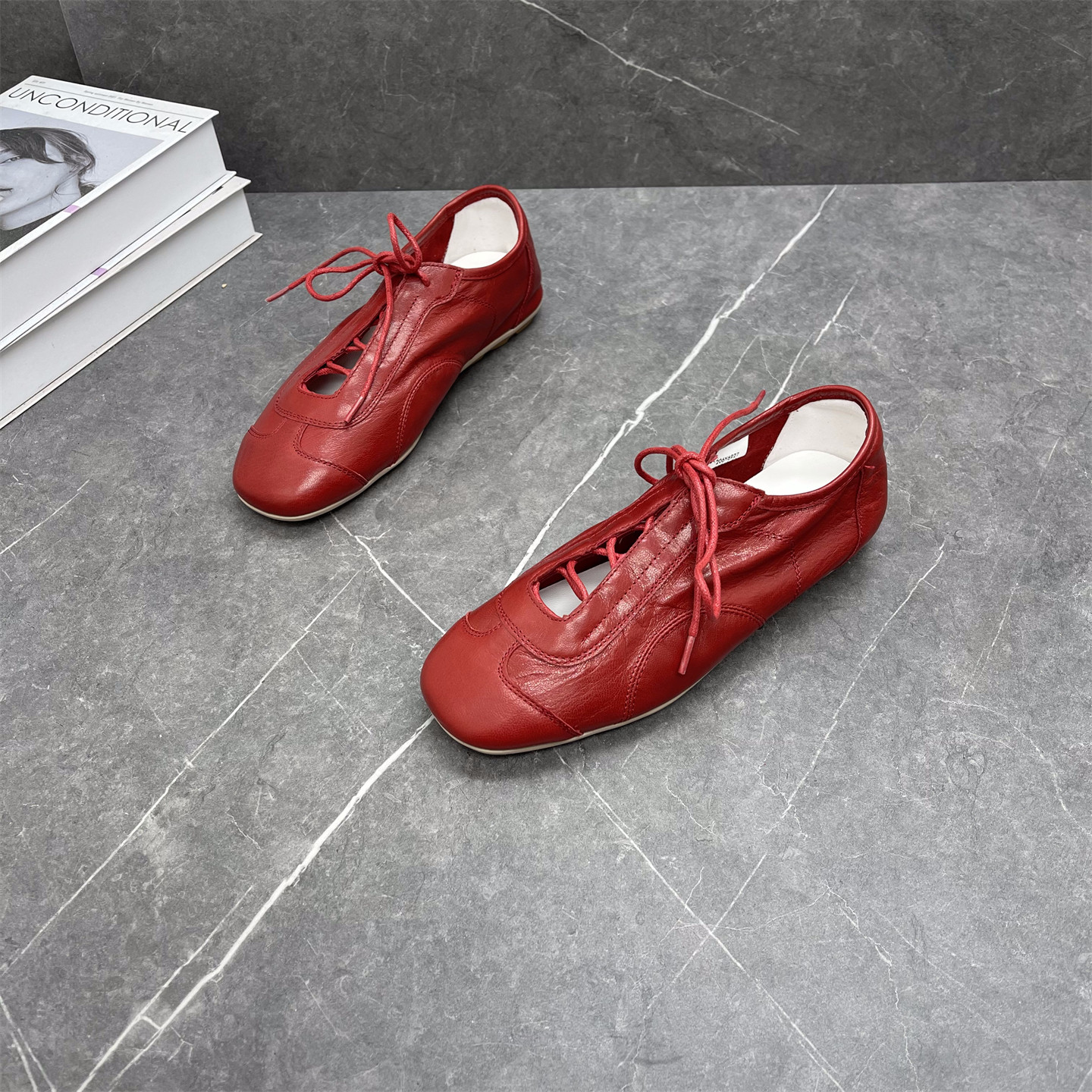 羊皮软底系带德训鞋女2026春季新款真皮不累脚舒适百搭运动休闲鞋