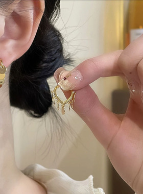 2025新款爆款爱心耳扣亮片耳环女