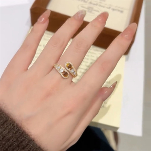 美拉德猫眼石开口可调节戒指女秋冬新款氛围感高级百搭蛇形食指戒