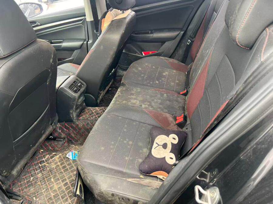 3月16日来宾车牌号为浙G11Q7T大众牌、浙A1GF86沃尔沃牌、粤S59D56风神牌等机动车一批网络拍卖公告