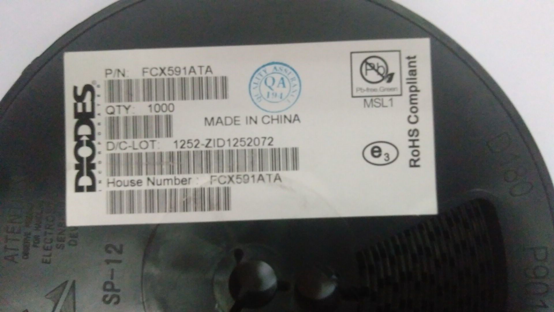 特价原装美台DIODES FCX591ATA SOT89 -40V 量大价优,欢迎咨询 - 实物图