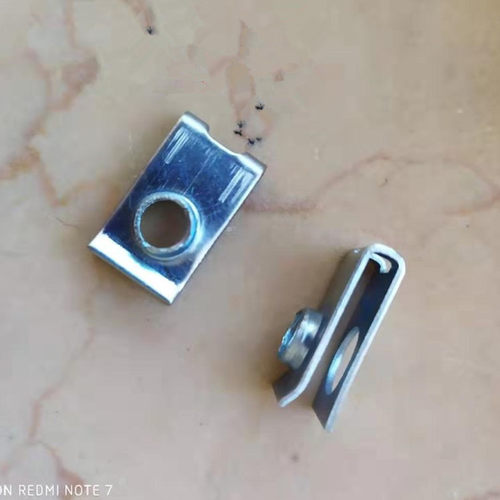 适用于汽车5MM螺丝U型金属铁片螺母底座