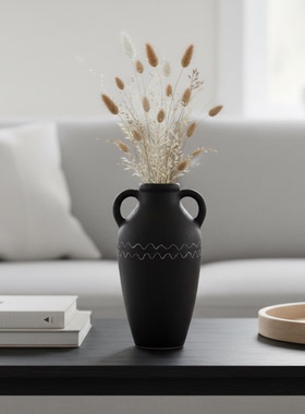 侘寂风手绘陶土双耳花瓶摆件