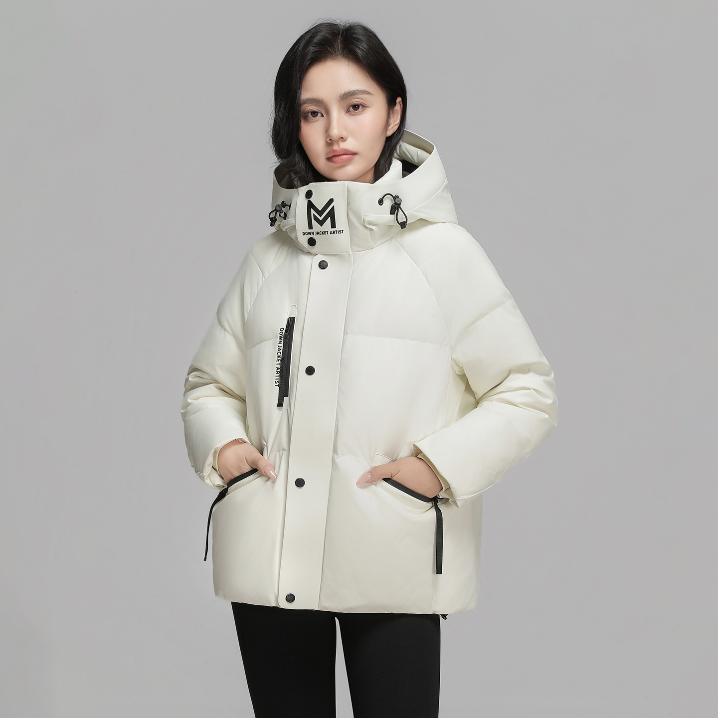 白鹅绒爱美斯连帽短款羽绒服户外