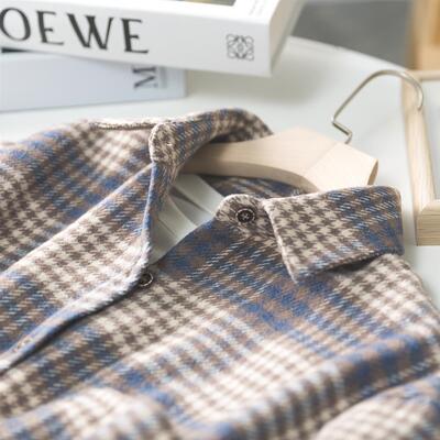 2024新款秋冬法兰绒衬衫女宽松格子磨毛衬衣毛呢外套加厚衬衣加绒