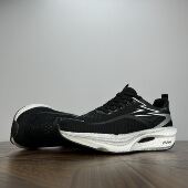 科技碳板缓震马拉松跑鞋 情侣春夏城市跑步鞋 透气百搭男 外贸 稀缺