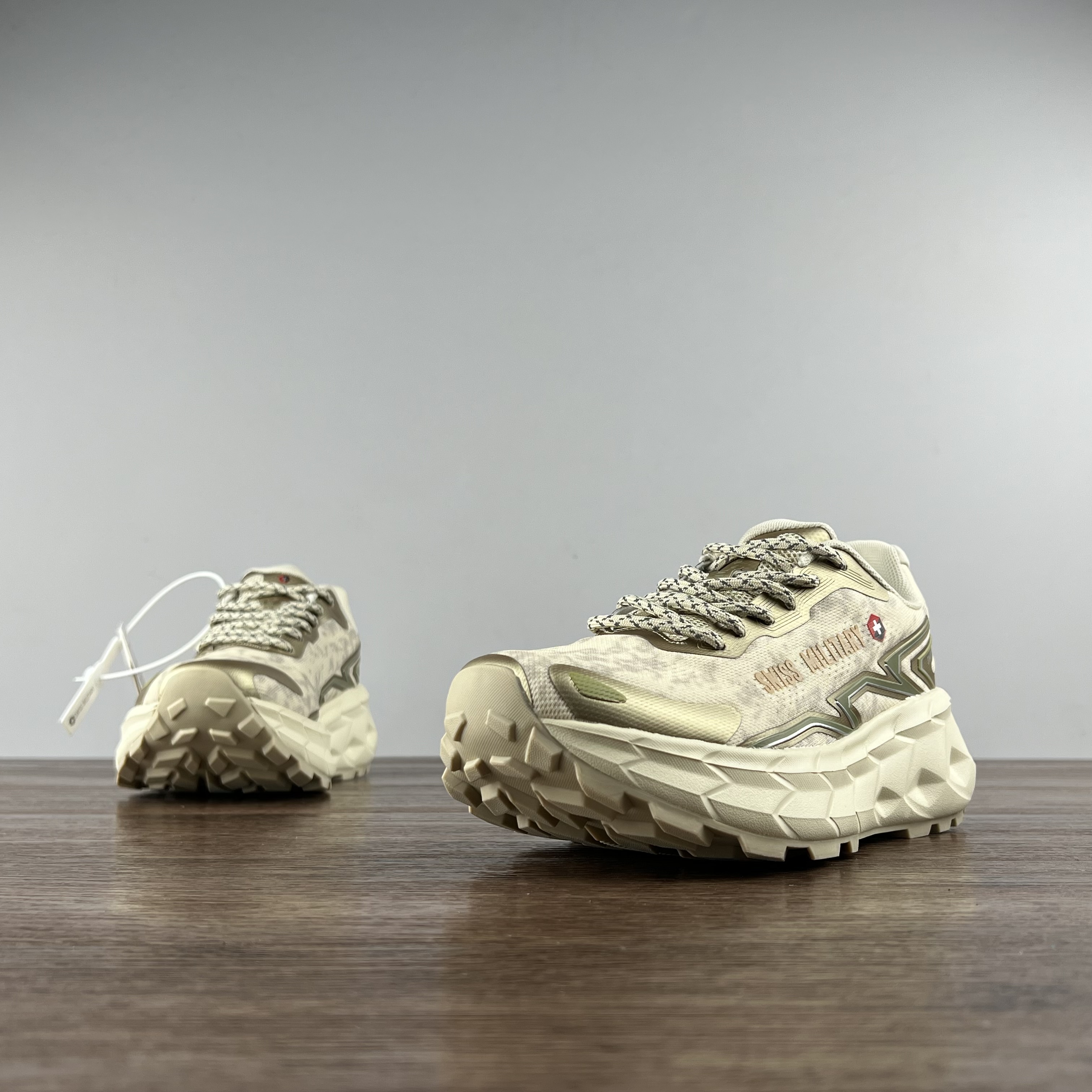 牛货+高端男秋冬户外越野跑鞋