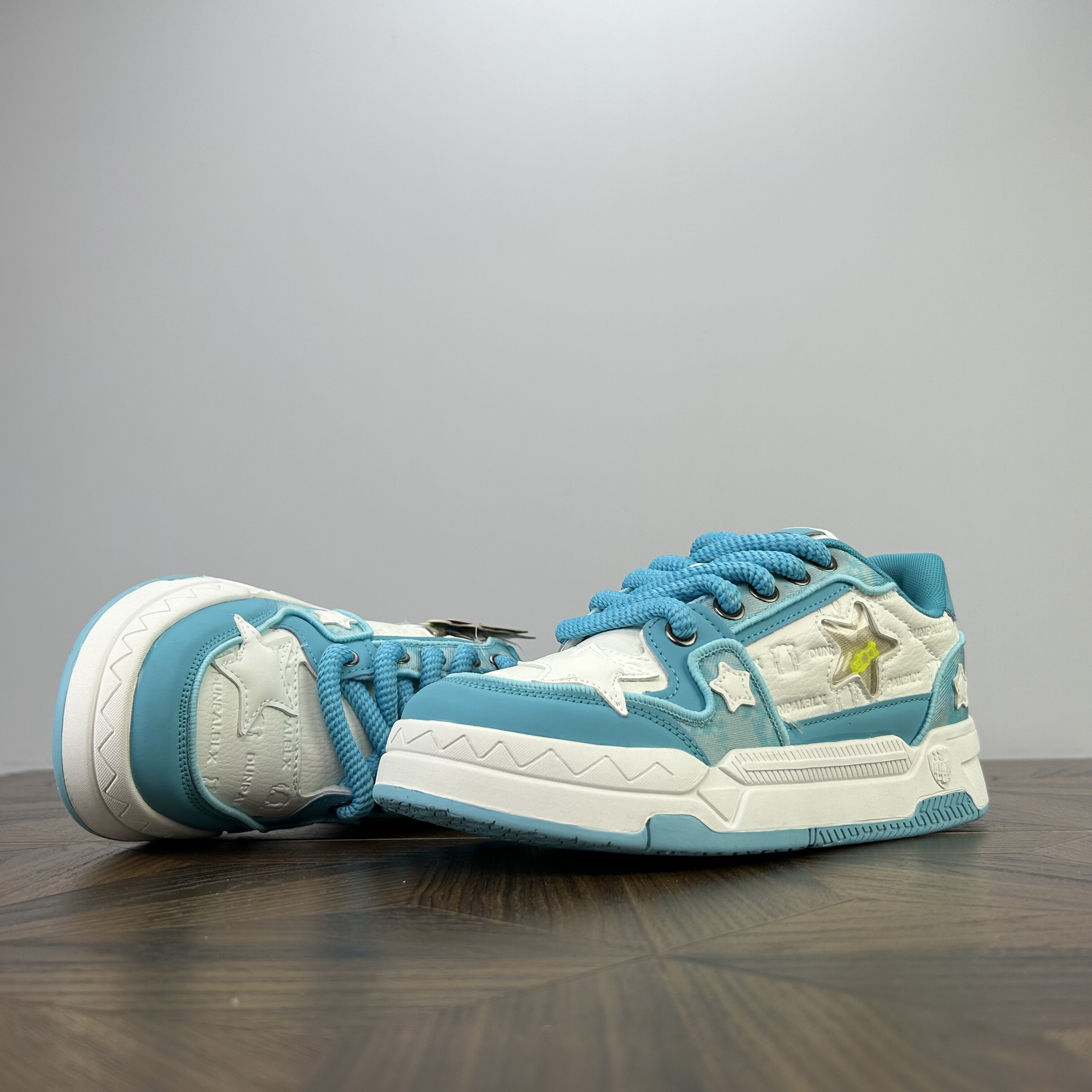 柜货！美国外贸男运动休闲小众面包板鞋星星鞋低帮平底滑板鞋百搭